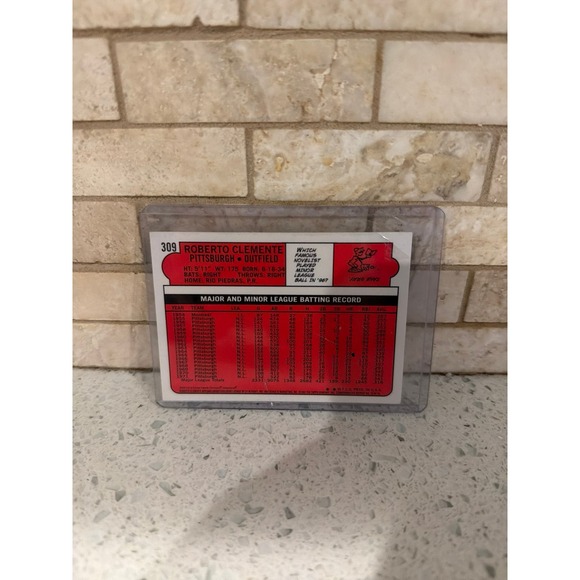 1997 Topps Chrome 1972 Reprint Refractor #18 Roberto Clemente - Picture 2 of 2